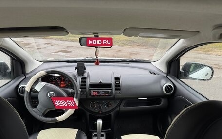 Nissan Note II рестайлинг, 2011 год, 700 000 рублей, 16 фотография