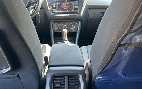 Volkswagen Tiguan II, 2017 год, 1 870 000 рублей, 5 фотография