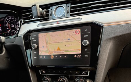 Volkswagen Passat B8 рестайлинг, 2017 год, 2 250 000 рублей, 14 фотография