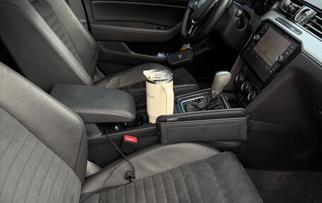 Volkswagen Passat B8 рестайлинг, 2017 год, 2 250 000 рублей, 18 фотография