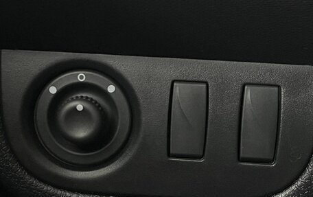 Renault Sandero II рестайлинг, 2018 год, 1 250 000 рублей, 13 фотография