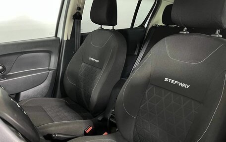 Renault Sandero II рестайлинг, 2018 год, 1 250 000 рублей, 19 фотография