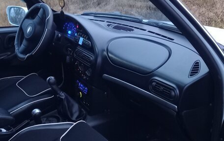 Chevrolet Niva I рестайлинг, 2010 год, 460 000 рублей, 2 фотография