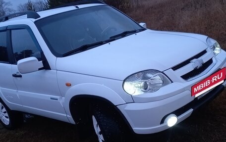 Chevrolet Niva I рестайлинг, 2010 год, 460 000 рублей, 8 фотография