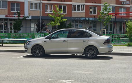 Volkswagen Polo VI (EU Market), 2019 год, 1 650 000 рублей, 24 фотография