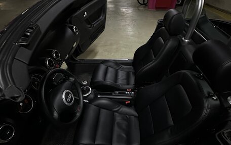 Audi TT, 2003 год, 899 000 рублей, 15 фотография