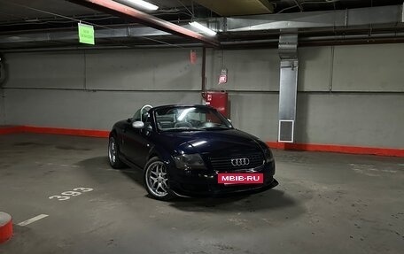 Audi TT, 2003 год, 899 000 рублей, 12 фотография