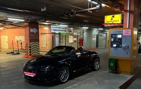 Audi TT, 2003 год, 899 000 рублей, 10 фотография