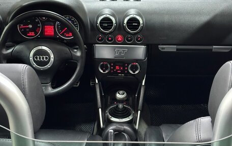 Audi TT, 2003 год, 899 000 рублей, 18 фотография