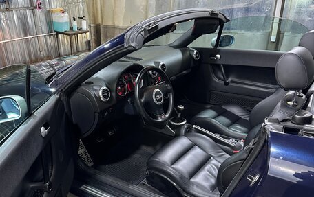 Audi TT, 2003 год, 899 000 рублей, 22 фотография