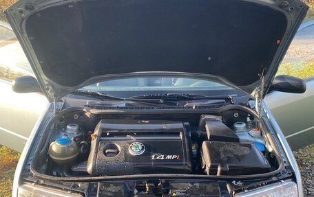 Skoda Fabia I, 2002 год, 330 000 рублей, 6 фотография