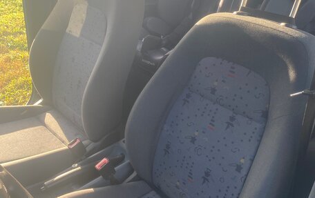 Skoda Fabia I, 2002 год, 330 000 рублей, 10 фотография