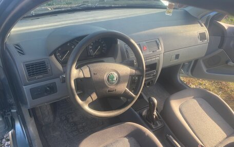 Skoda Fabia I, 2002 год, 330 000 рублей, 8 фотография