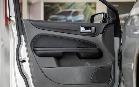 Ford Focus II рестайлинг, 2006 год, 428 000 рублей, 13 фотография