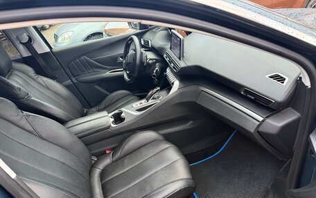 Peugeot 5008 II, 2018 год, 1 950 000 рублей, 21 фотография