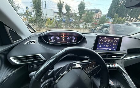 Peugeot 5008 II, 2018 год, 1 950 000 рублей, 30 фотография