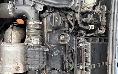 Peugeot 5008 II, 2018 год, 1 950 000 рублей, 33 фотография