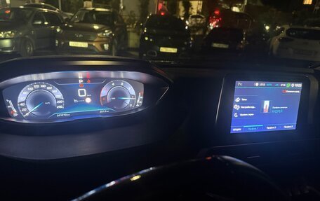 Peugeot 5008 II, 2018 год, 1 950 000 рублей, 39 фотография