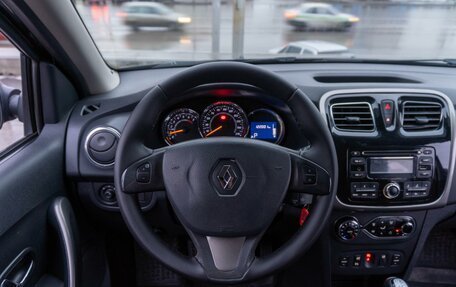 Renault Sandero II рестайлинг, 2016 год, 889 000 рублей, 12 фотография