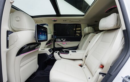 Mercedes-Benz GLS, 2025 год, 18 980 000 рублей, 28 фотография