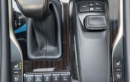 Lexus LX III, 2018 год, 7 600 000 рублей, 8 фотография