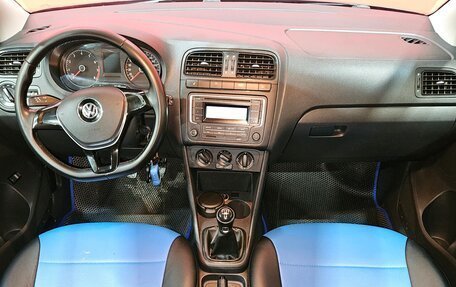 Volkswagen Polo VI (EU Market), 2015 год, 895 000 рублей, 9 фотография