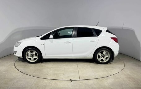 Opel Astra J, 2011 год, 600 000 рублей, 7 фотография