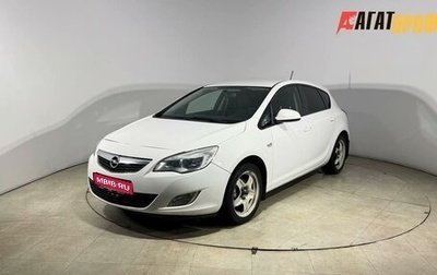 Opel Astra J, 2011 год, 600 000 рублей, 1 фотография
