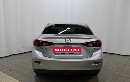 Mazda 3, 2018 год, 1 749 000 рублей, 19 фотография