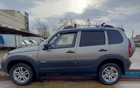 Chevrolet Niva I рестайлинг, 2014 год, 740 000 рублей, 24 фотография