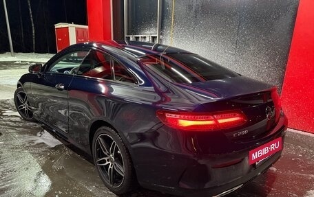 Mercedes-Benz E-Класс, 2019 год, 3 700 000 рублей, 2 фотография