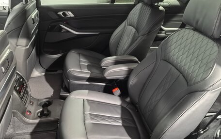 BMW X7, 2024 год, 15 000 000 рублей, 14 фотография