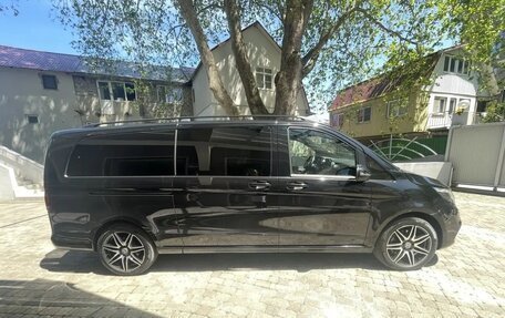 Mercedes-Benz V-Класс, 2022 год, 10 900 000 рублей, 4 фотография