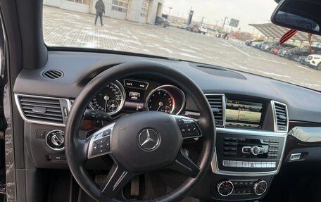 Mercedes-Benz M-Класс, 2015 год, 3 300 000 рублей, 11 фотография