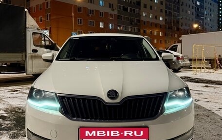 Skoda Rapid I, 2018 год, 1 350 000 рублей, 2 фотография