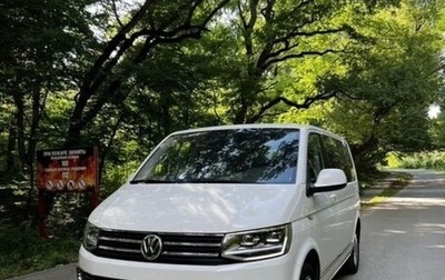 Volkswagen Multivan T6 рестайлинг, 2016 год, 2 850 000 рублей, 1 фотография
