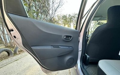 Toyota Vitz, 2011 год, 7 000 000 рублей, 1 фотография