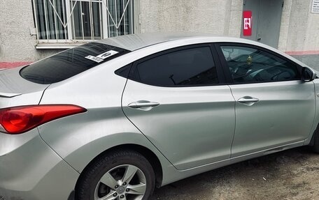 Hyundai Elantra V, 2011 год, 1 100 000 рублей, 3 фотография