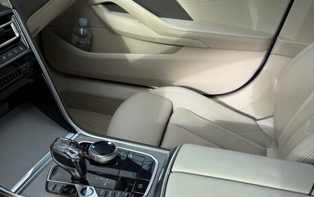 BMW 8 серия, 2020 год, 8 000 000 рублей, 10 фотография