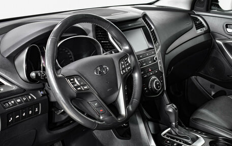 Hyundai Santa Fe III рестайлинг, 2017 год, 2 268 000 рублей, 23 фотография