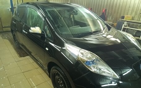 Nissan Leaf I, 2014 год, 900 000 рублей, 4 фотография