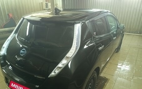 Nissan Leaf I, 2014 год, 900 000 рублей, 3 фотография