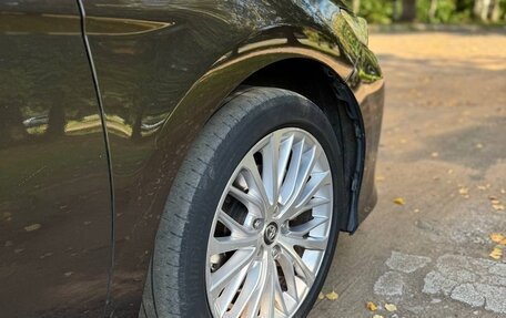 Toyota Camry, 2019 год, 2 300 000 рублей, 29 фотография