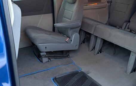 Dodge Caravan V, 2010 год, 1 400 000 рублей, 5 фотография