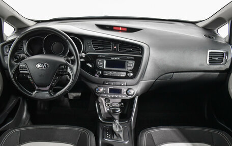 KIA cee'd III, 2013 год, 999 000 рублей, 13 фотография