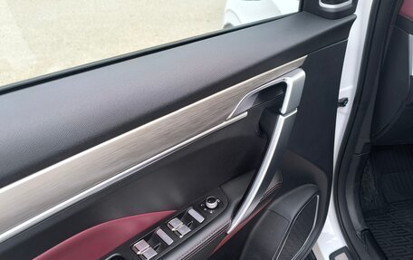 Geely Coolray I, 2022 год, 1 600 000 рублей, 14 фотография