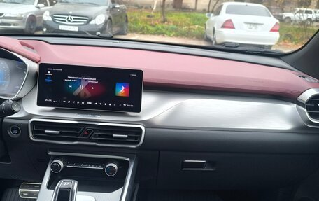 Geely Coolray I, 2022 год, 1 600 000 рублей, 16 фотография