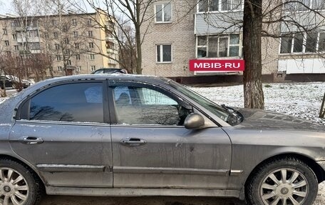 Hyundai Sonata IV рестайлинг, 2004 год, 400 000 рублей, 2 фотография