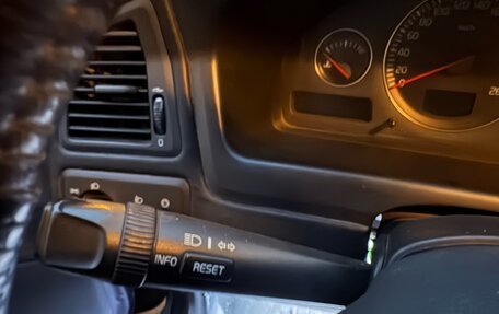 Volvo S60 III, 2004 год, 650 000 рублей, 14 фотография