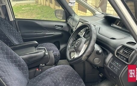 Nissan Serena IV, 2017 год, 2 200 000 рублей, 4 фотография